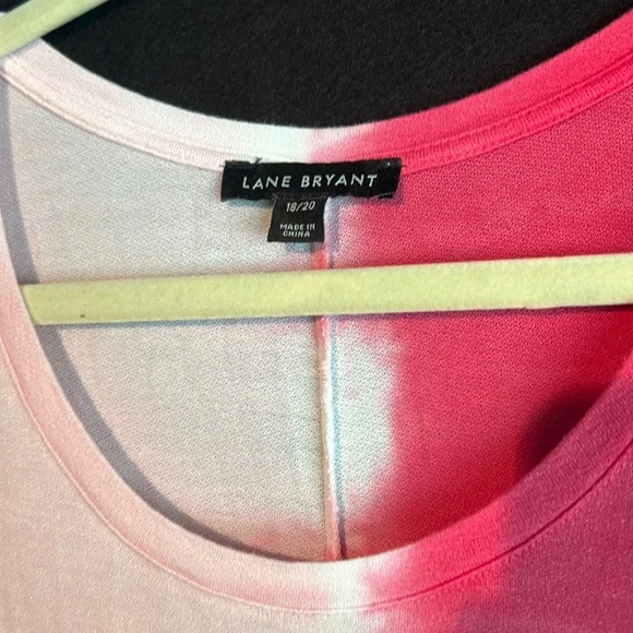 LANE BRYANT UEC Women’s Size 18/20 two-tone pink tie-dye short sleeve shirt top - Picture 2 of 6